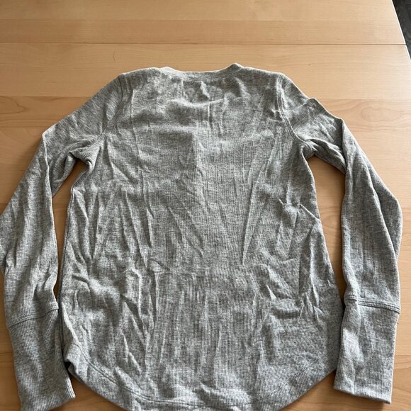 GAP Essential Rib Henley Long-Sleeved T-Shirt - Picture 4 of 4